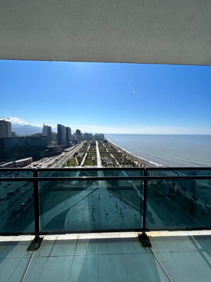 Студия С Потрясающим Видом На Море В Orbi Beach Tower 바투미 외부 사진